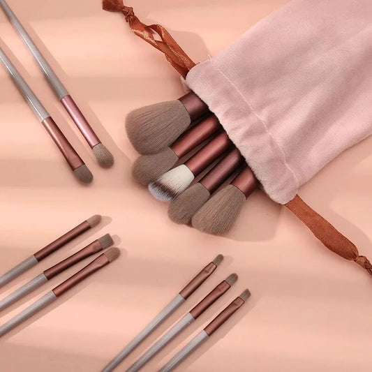 13-Piece Makeup Brush Set: Beauty Essentials with Soft Brushes & Bag