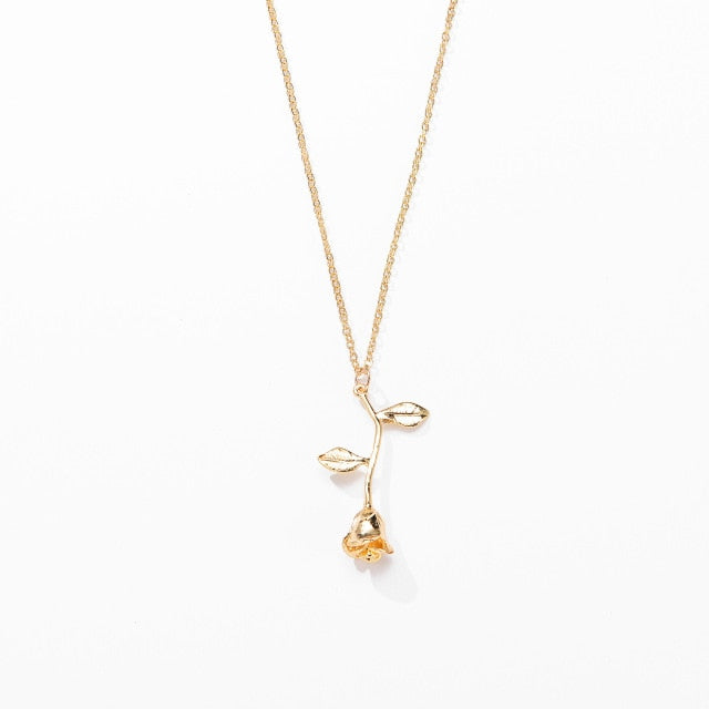 Rose Pendant Necklace - Gold